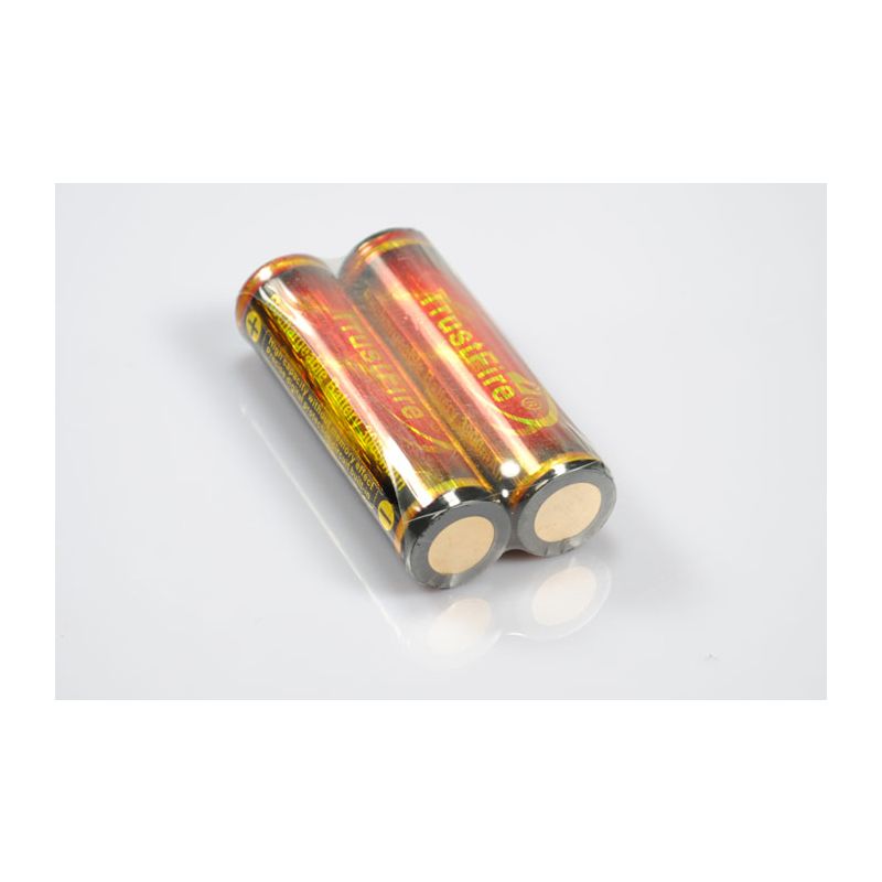 TrustFire protegido 18650 3000mAh li-ion bateria recarregável (1 par)