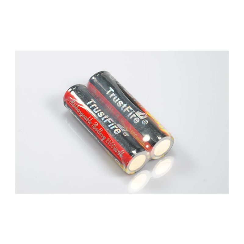 TrustFire protegido 18650 2400mAh li-ion bateria recarregável (1 par)