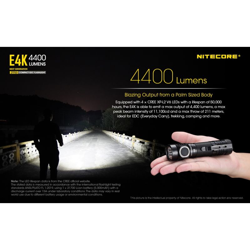 Nitecore E4K 4 x XP-L2 V6 LED 4400 Lumens 21700 Lanterna da bateria