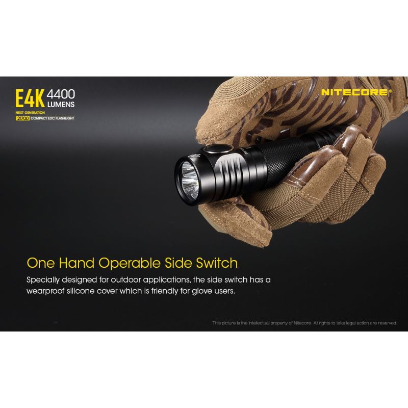 Nitecore E4K 4 x XP-L2 V6 LED 4400 Lumens 21700 Lanterna da bateria