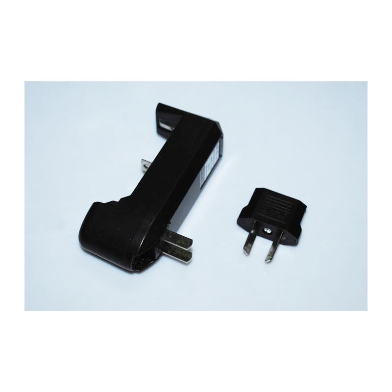 Carregador de célula único para 18650/16340 / AA / AAA / CR123A bateria recarregável