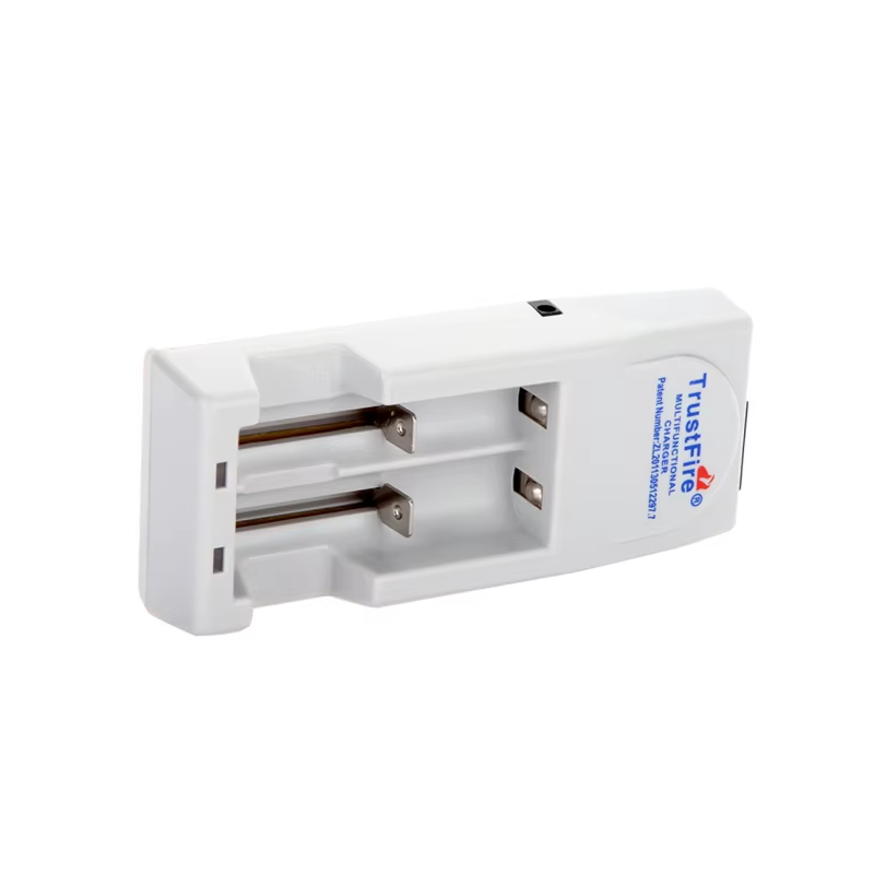 TrustFire TR-001 Li-ion Battery Charger for 18650 14500 16340 with Simultaneous Charging and Safety Features
