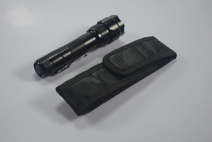 Holster de lanterna Ultrafire para lanternas de baterias de 18650