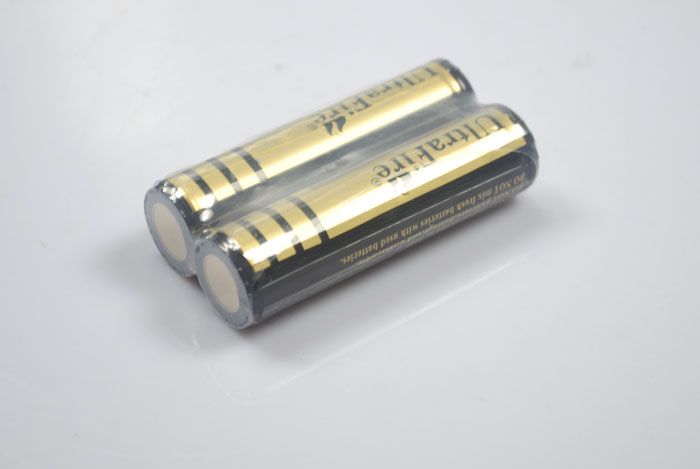 Ultrafire BRC 4000MAH 3.7V 18650 Bateria recarregável de Li-ion (1 par)