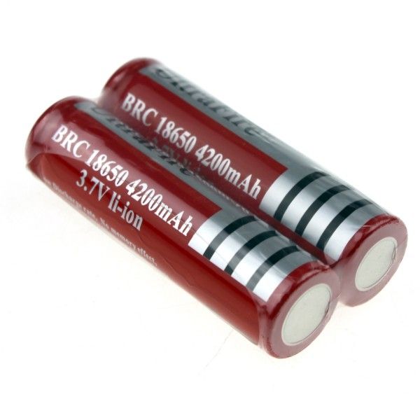 Ultrafire brc 4200mAh 3.7V li-ion recarregável 18650 bateria (1 par)